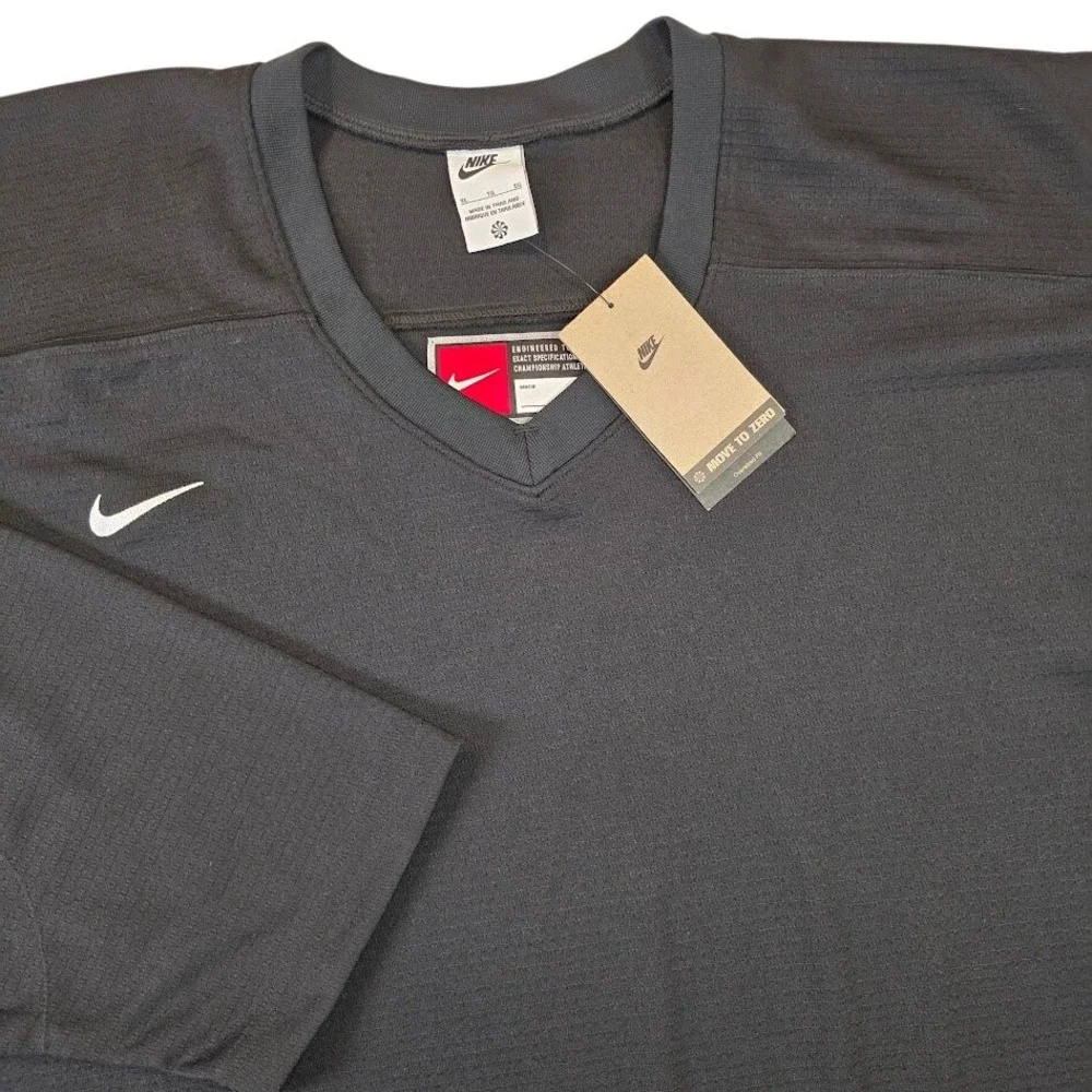 Nike Men's XL‎ Hockey Jersey Black Oversized Long Sleeve V-Neck FB8221-010 NEW